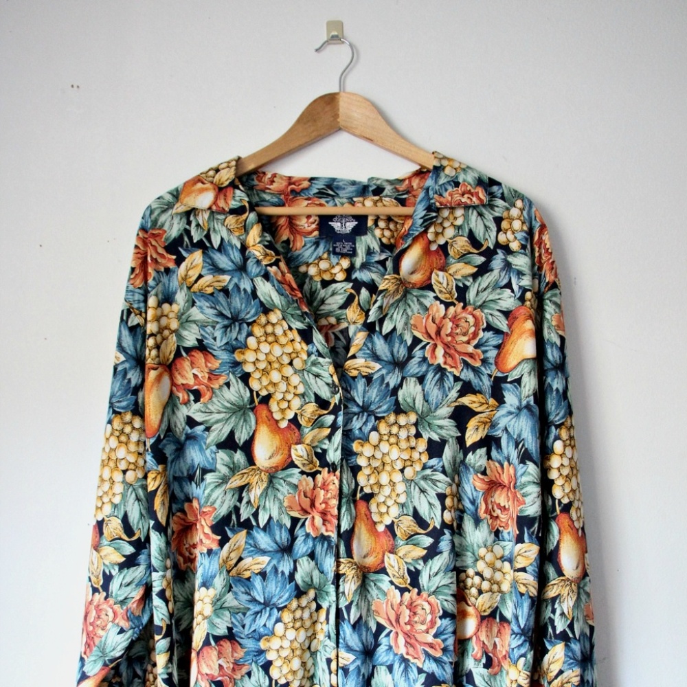 Dockers Vintage Floral Buttoned Down Shirt